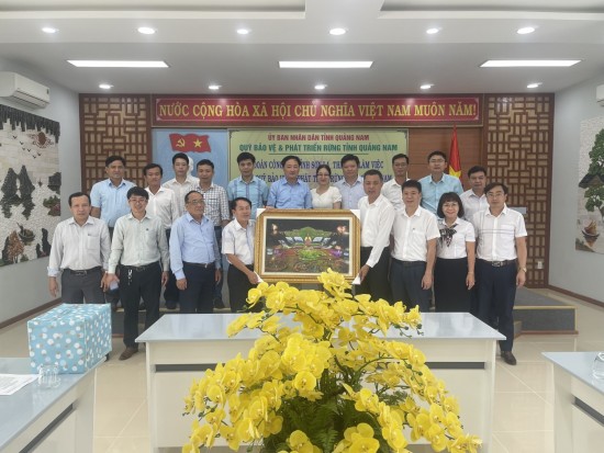 Đoàn công tác của tỉnh Sơn La thăm và làm việc tại Quỹ Bảo vệ và phát triển rừng tỉnh Quảng Nam
